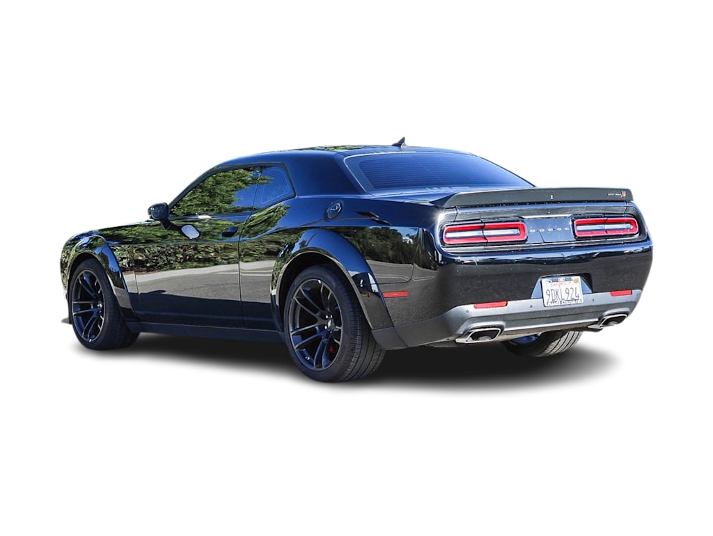 Thumbnail: 2022 Dodge Challenger - 3
