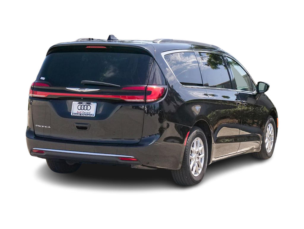 Thumbnail: 2022 Chrysler Pacifica - 12