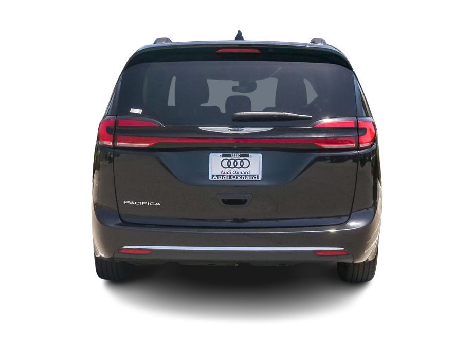 Thumbnail: 2022 Chrysler Pacifica - 4