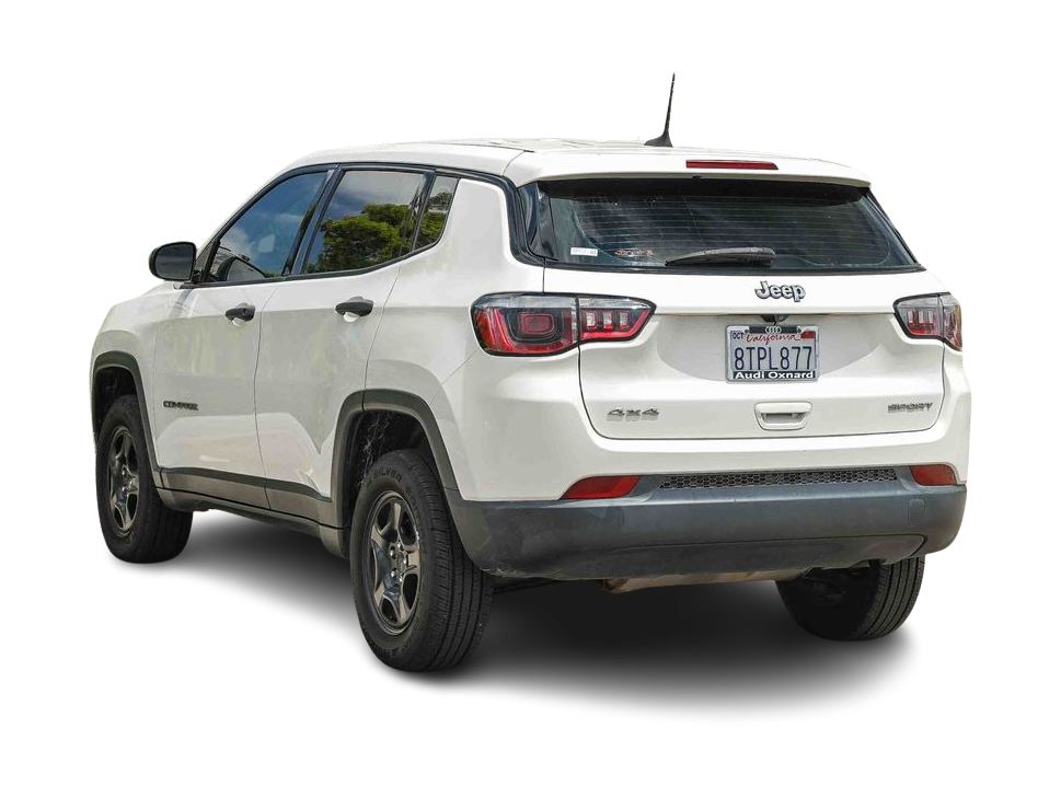 Thumbnail: 2019 Jeep Compass - 3