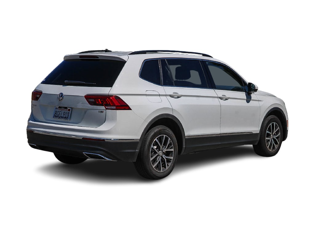 Thumbnail: 2018 Volkswagen Tiguan - 16