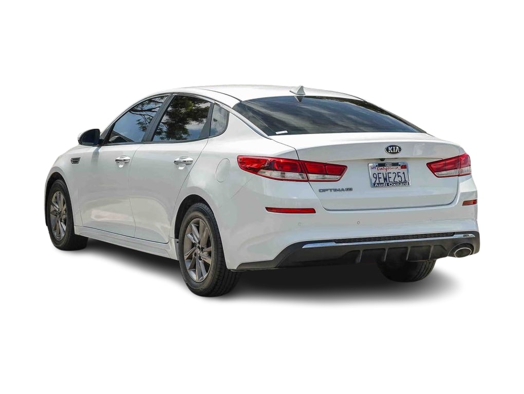 Thumbnail: 2020 Kia Optima - 3