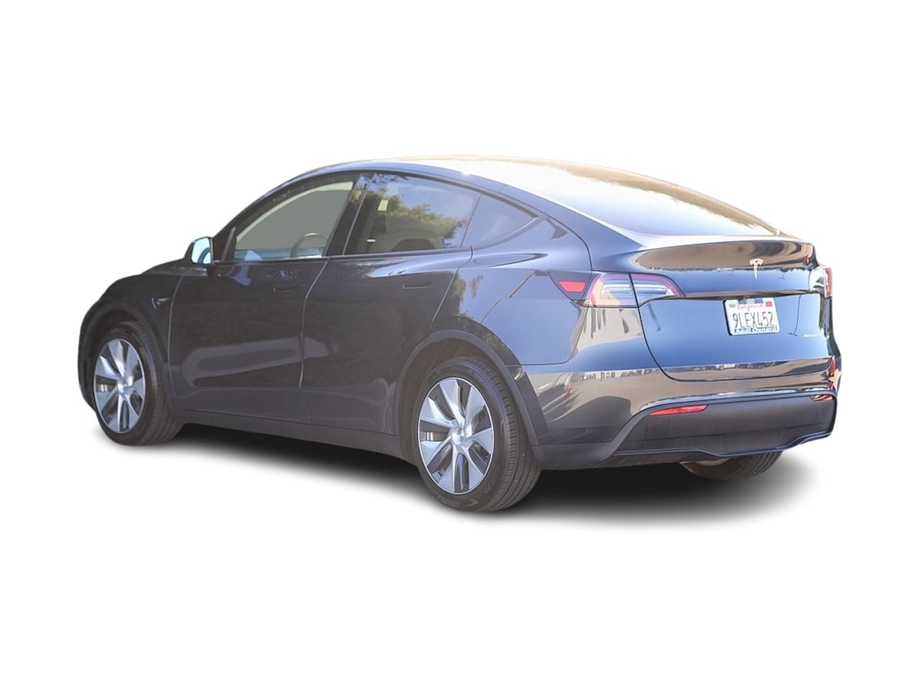 Thumbnail: 2024 Tesla Model Y - 3