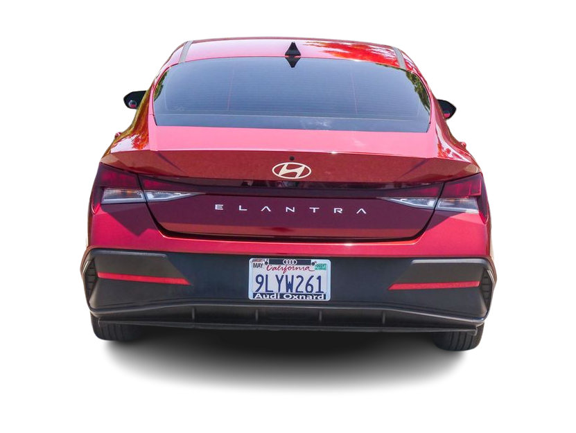 Thumbnail: 2024 Hyundai Elantra - 4