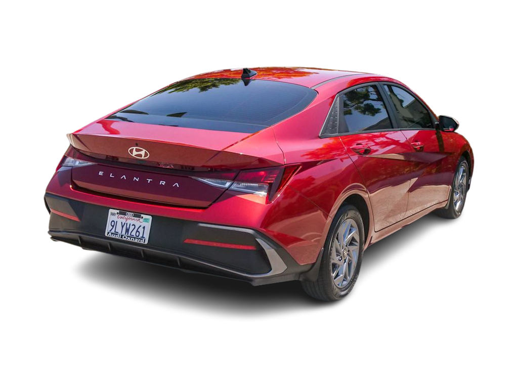 Thumbnail: 2024 Hyundai Elantra - 21