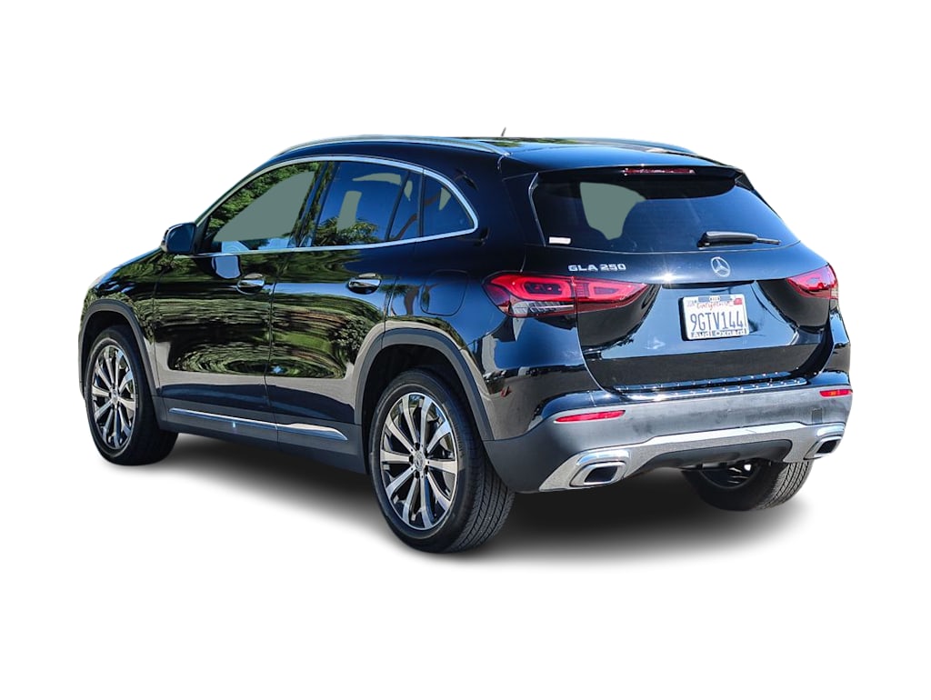 Thumbnail: 2023 Mercedes-Benz GLA - 3
