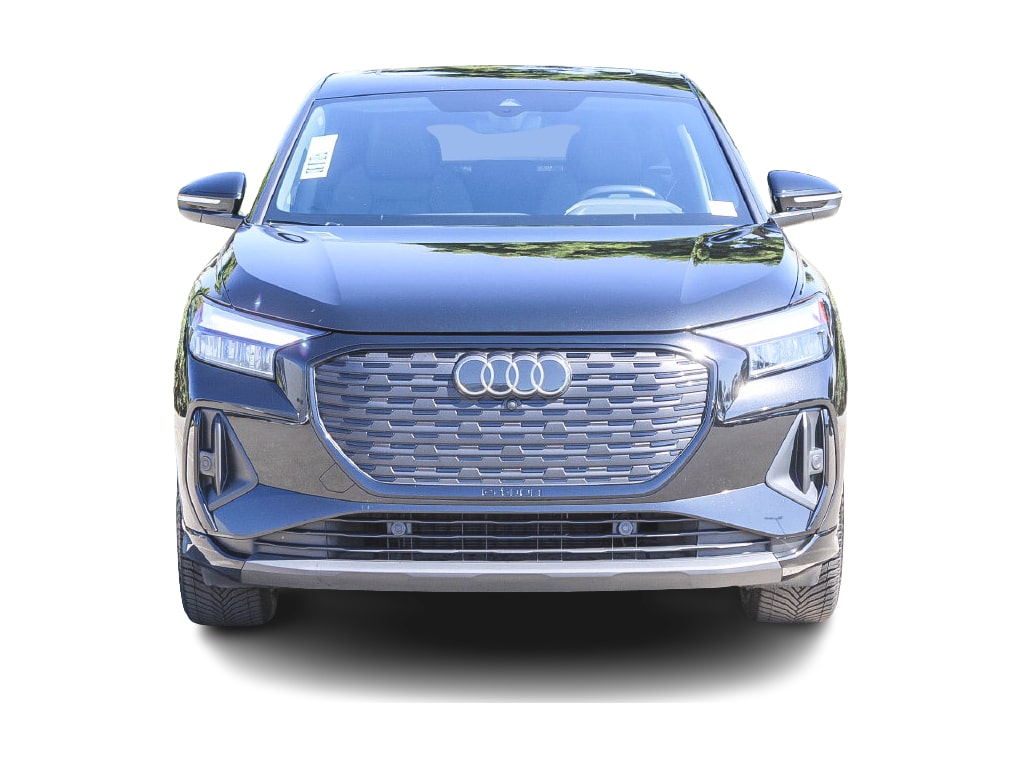 Thumbnail: 2023 Audi Q4 e-tron - 5