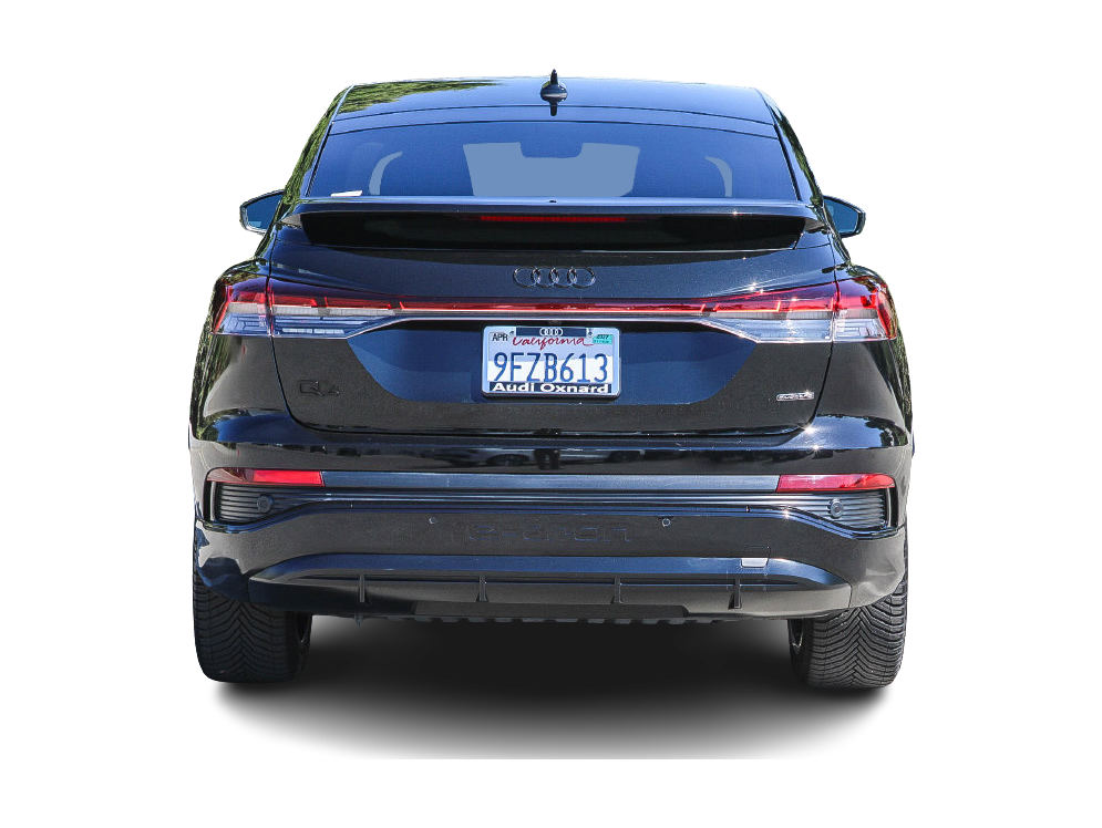 Thumbnail: 2023 Audi Q4 e-tron - 4