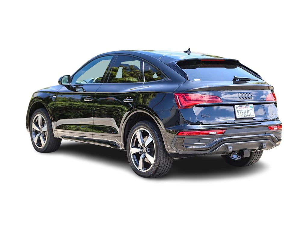 Thumbnail: 2023 Audi Q5 - 3