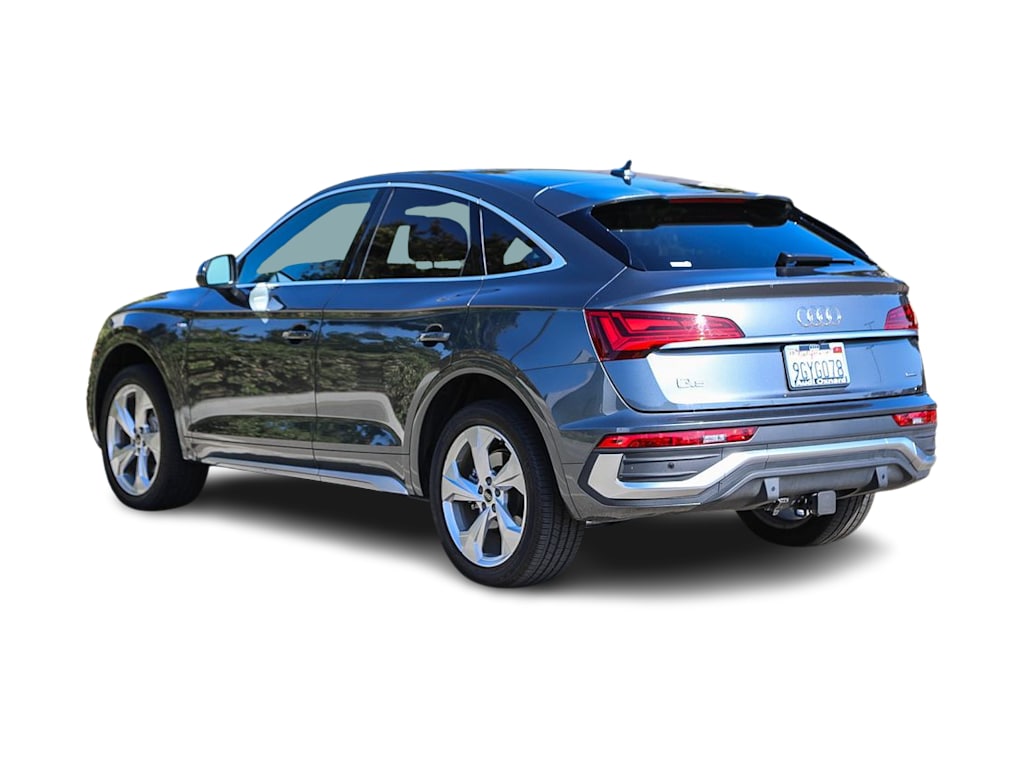 Thumbnail: 2023 Audi Q5 - 3