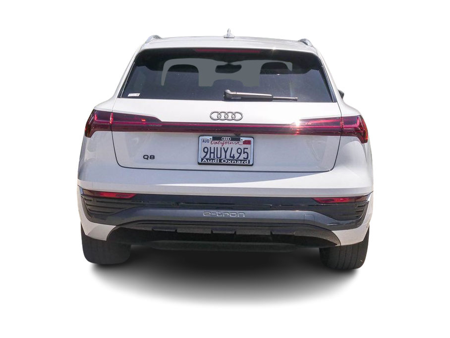 Thumbnail: 2024 Audi Q8 e-tron - 3