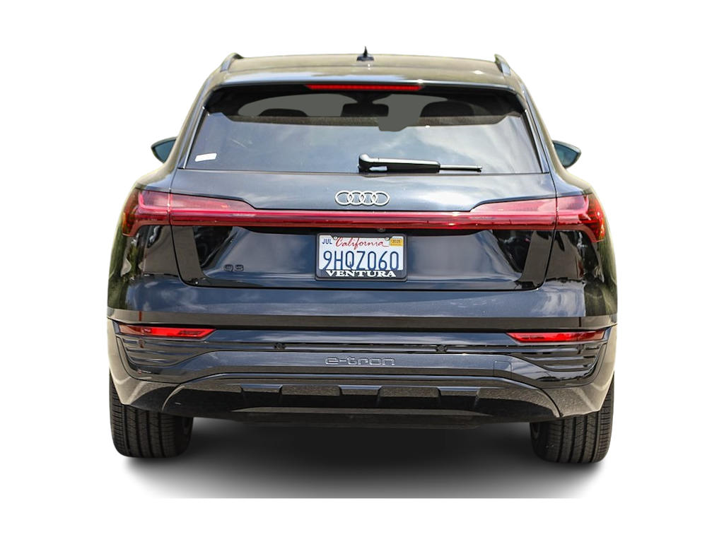 Thumbnail: 2024 Audi Q8 e-tron - 4
