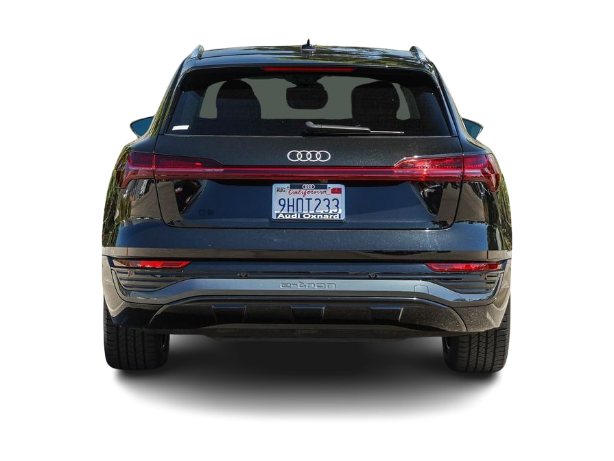 Thumbnail: 2024 Audi Q8 e-tron - 4