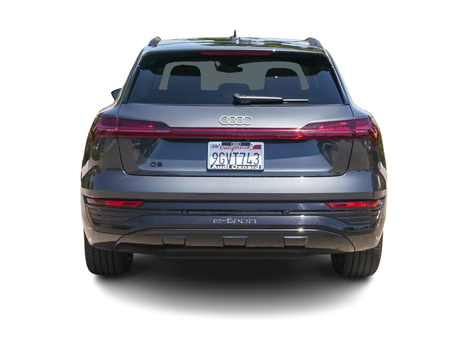 Thumbnail: 2024 Audi Q8 e-tron - 4