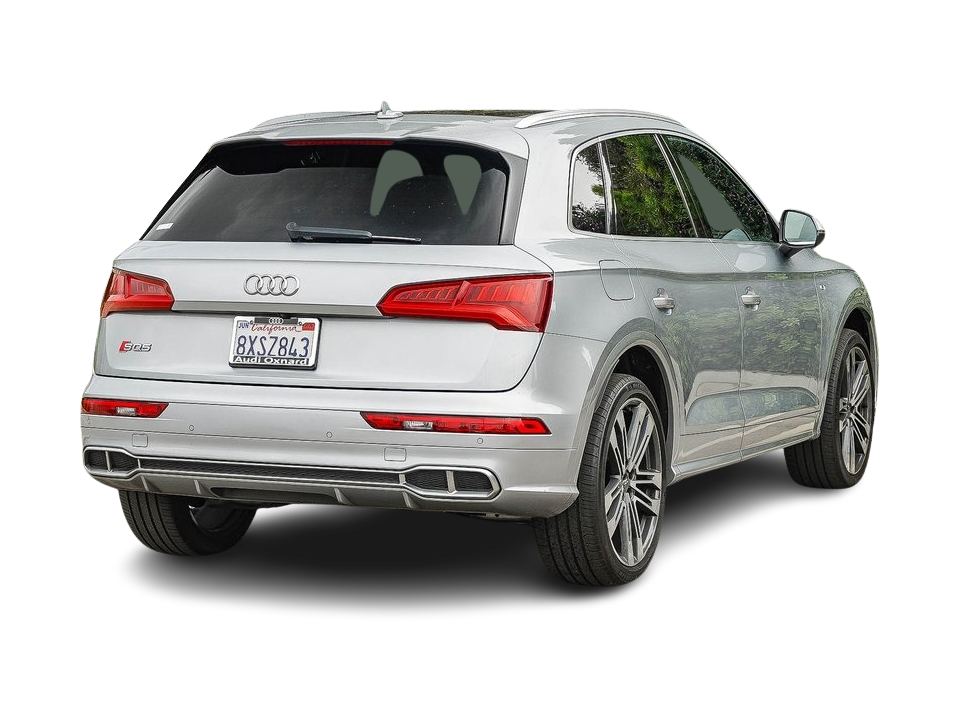 Thumbnail: 2018 Audi SQ5 - 16