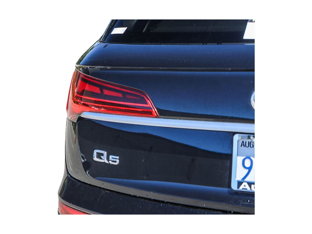 Thumbnail: 2023 Audi Q5 - 17