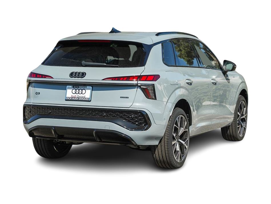 Thumbnail: 2026 Audi Q3 - 17