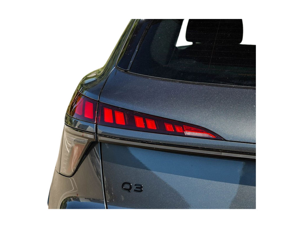 Thumbnail: 2026 Audi Q3 - 18