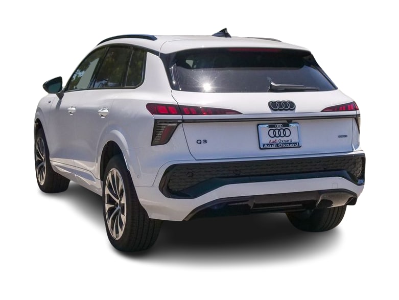 Thumbnail: 2026 Audi Q3 - 3