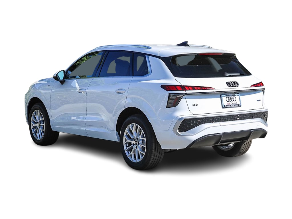 Thumbnail: 2026 Audi Q3 - 3