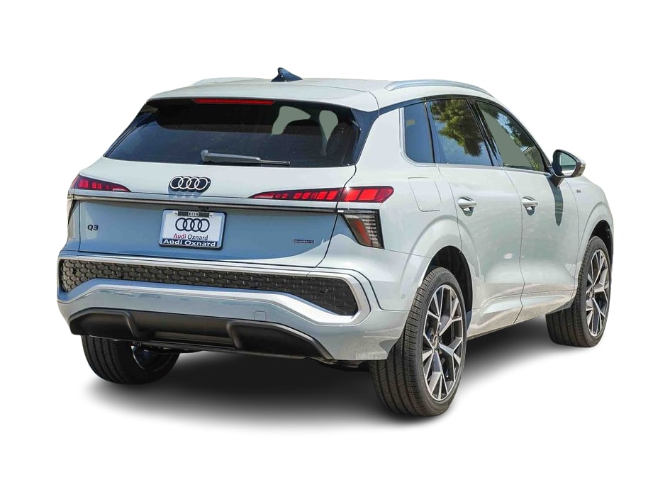 Thumbnail: 2026 Audi Q3 - 16