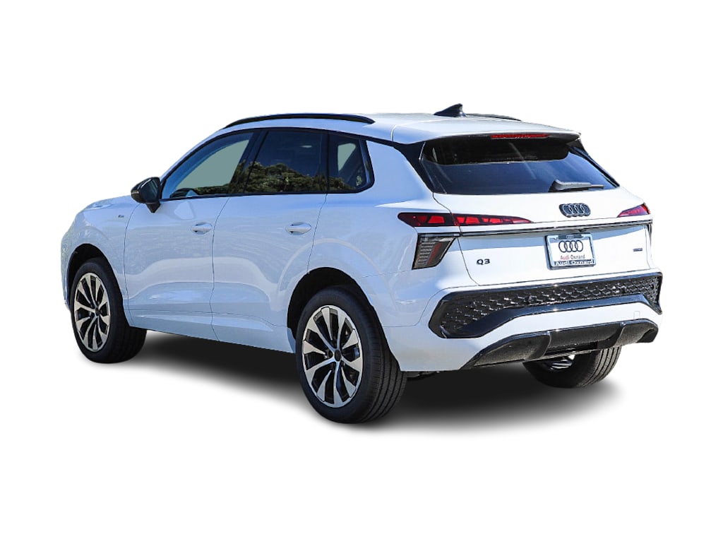 Thumbnail: 2026 Audi Q3 - 3