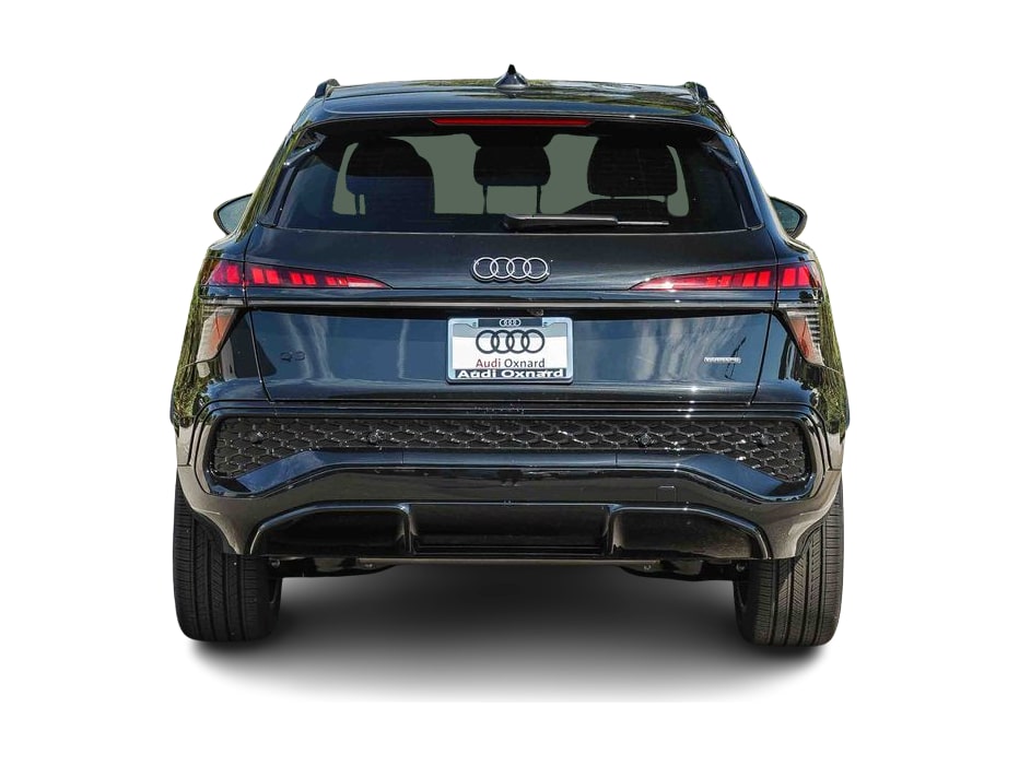 Thumbnail: 2026 Audi Q3 - 4