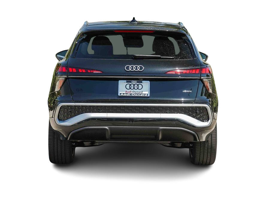 Thumbnail: 2026 Audi Q3 - 4