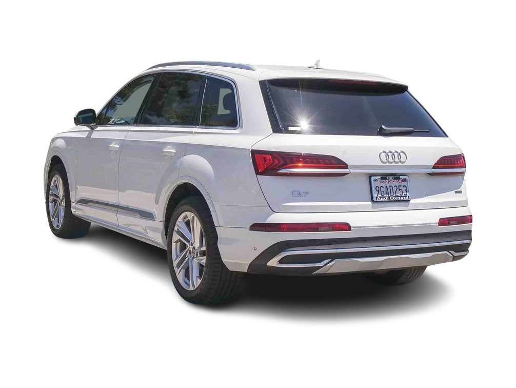 Thumbnail: 2023 Audi Q7 - 3