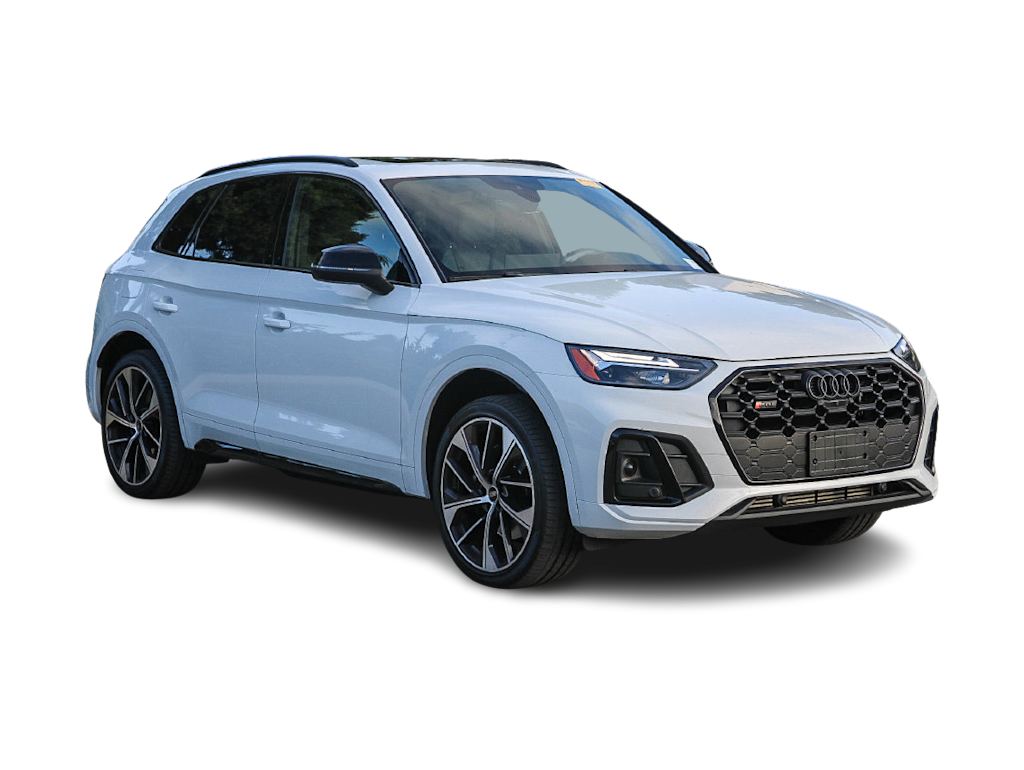 Thumbnail: 2023 Audi SQ5 - 15