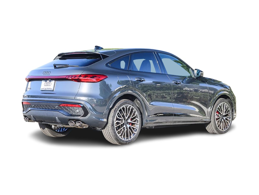 Thumbnail: 2026 Audi SQ5 - 18