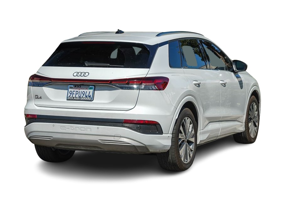 Thumbnail: 2023 Audi Q4 e-tron - 16