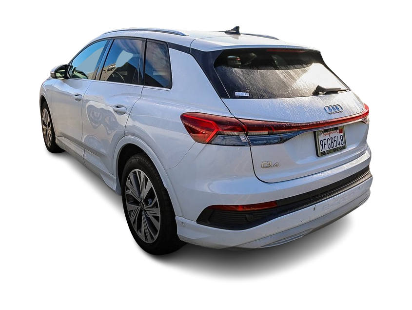 Thumbnail: 2023 Audi Q4 e-tron - 2