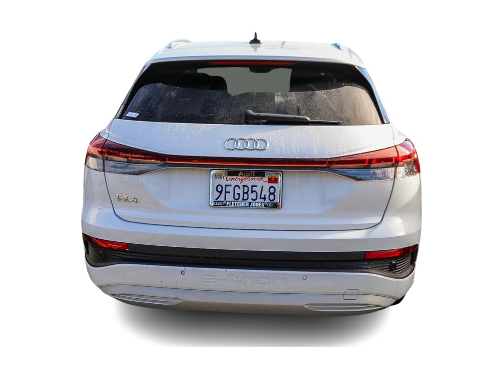 Thumbnail: 2023 Audi Q4 e-tron - 3