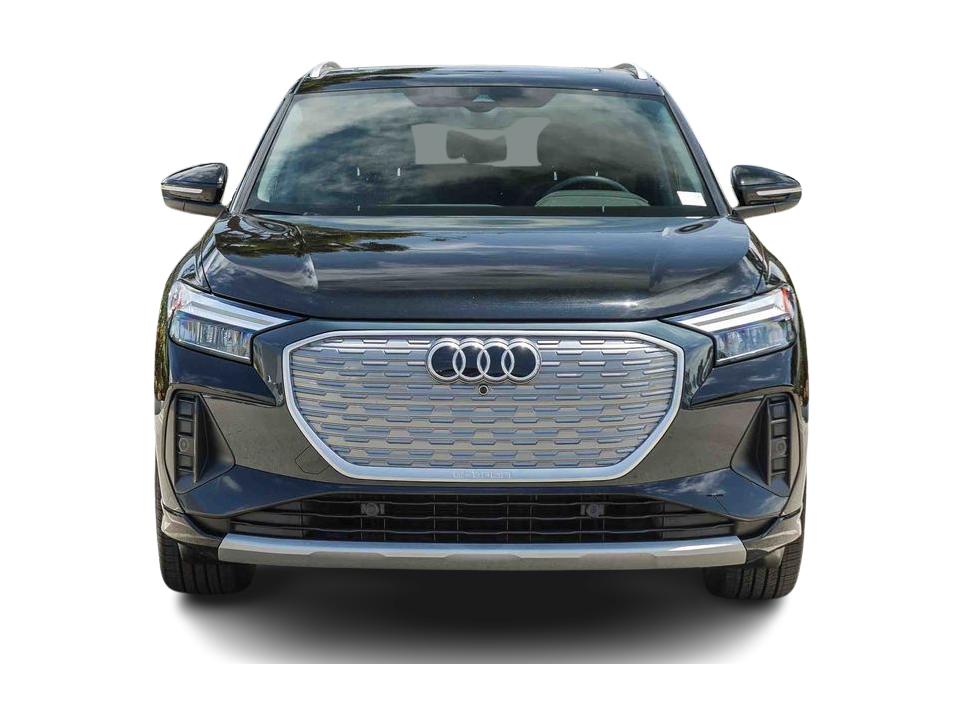 Thumbnail: 2023 Audi Q4 e-tron - 5