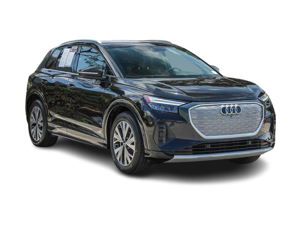 Thumbnail: 2023 Audi Q4 e-tron - 16