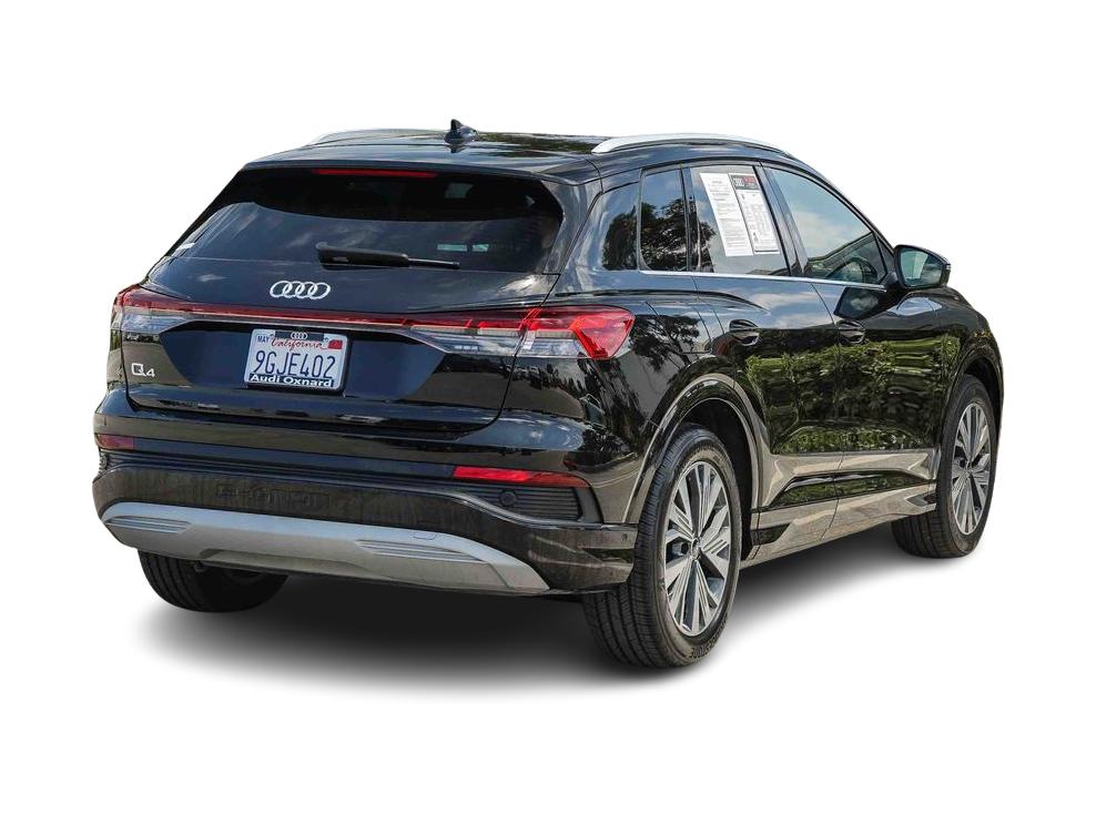Thumbnail: 2023 Audi Q4 e-tron - 17