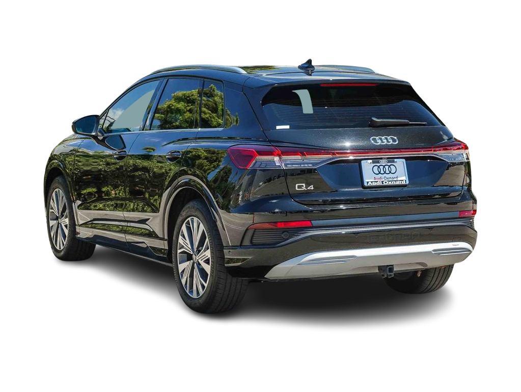 Thumbnail: 2024 Audi Q4 e-tron - 3