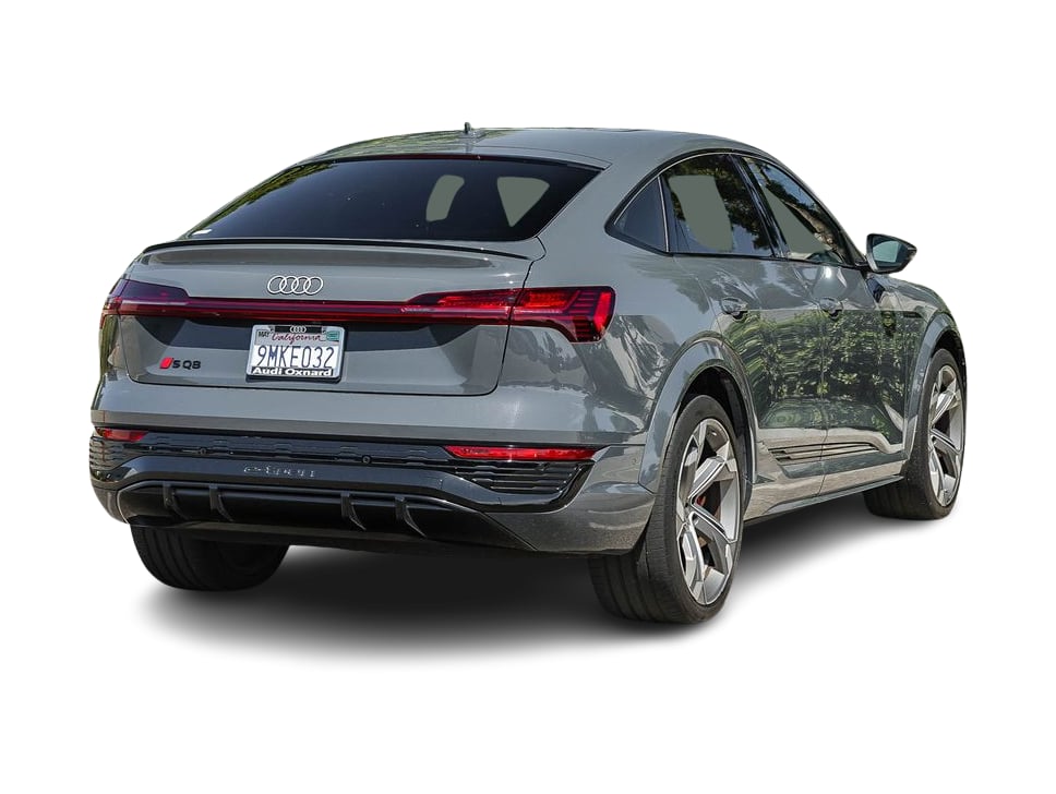 Thumbnail: 2024 Audi SQ8 e-tron - 17
