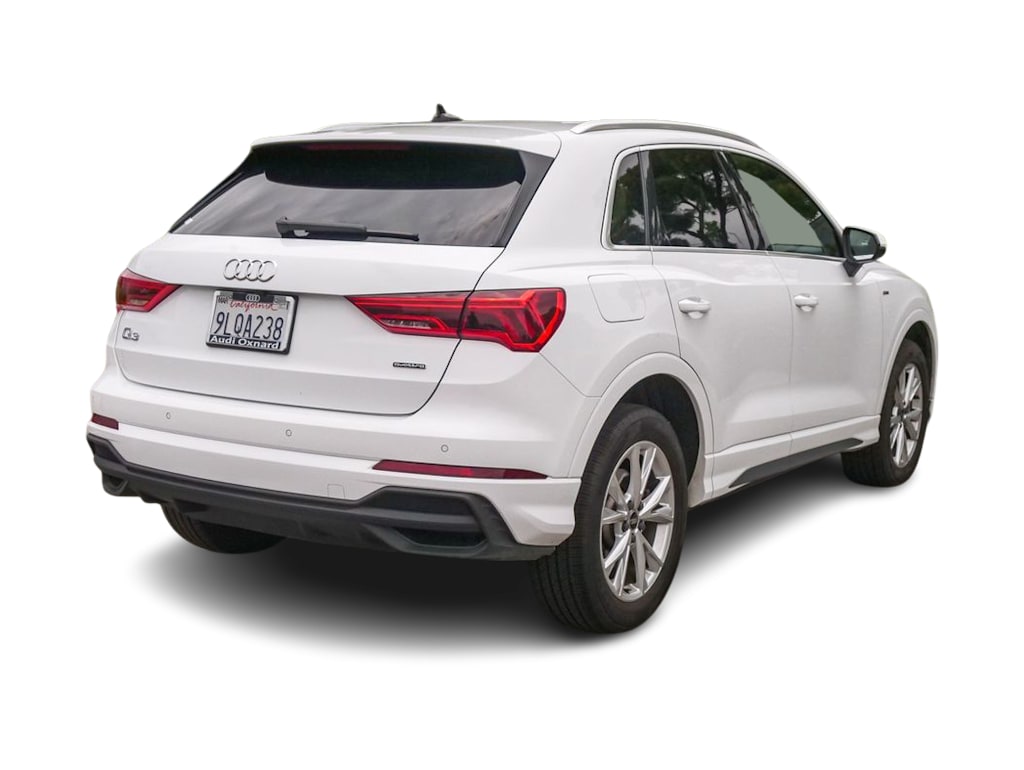 Thumbnail: 2024 Audi Q3 - 14