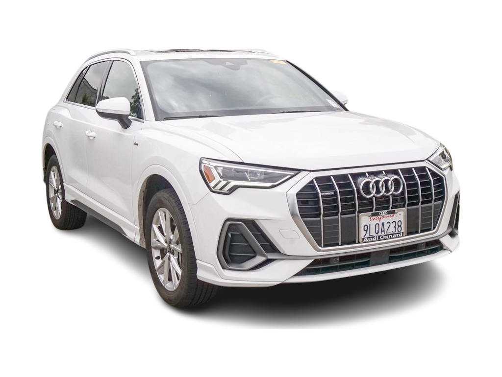 Thumbnail: 2024 Audi Q3 - 10