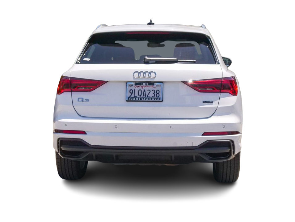 Thumbnail: 2024 Audi Q3 - 4