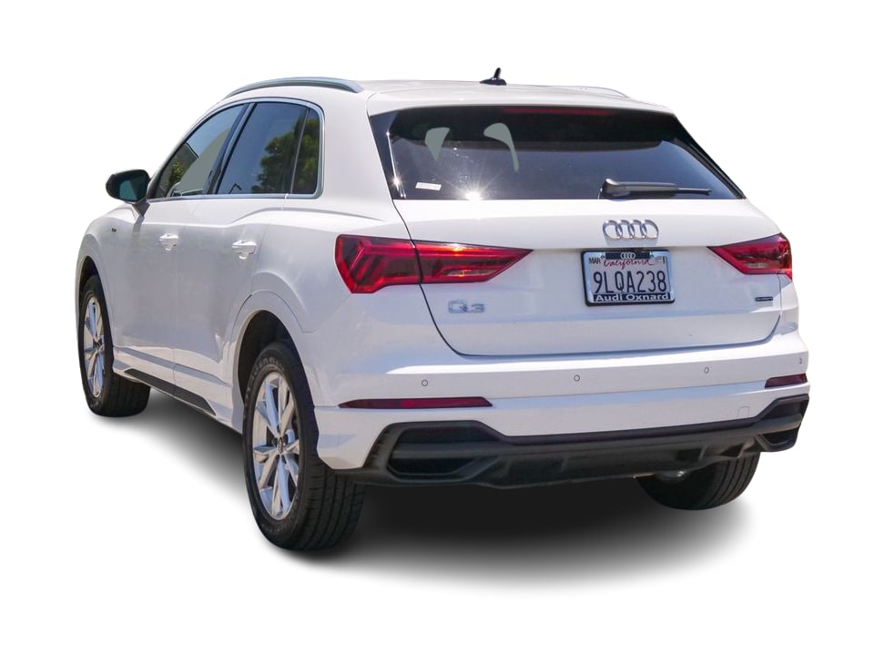 Thumbnail: 2024 Audi Q3 - 3