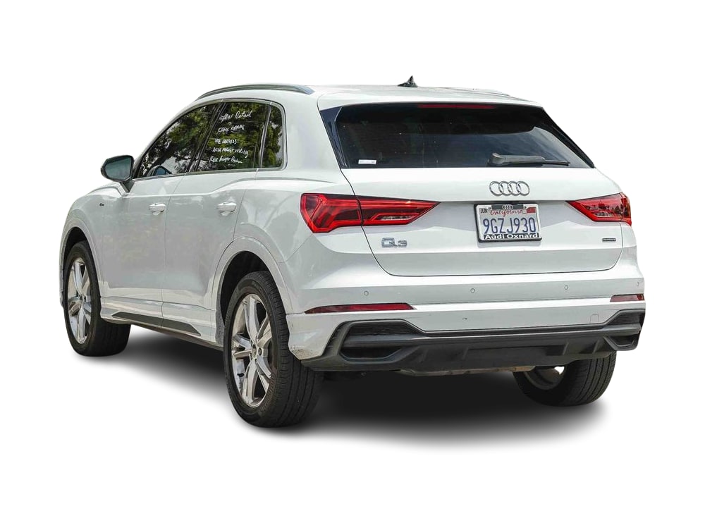 Thumbnail: 2023 Audi Q3 - 3