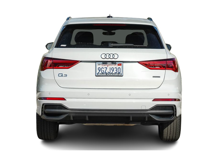 Thumbnail: 2023 Audi Q3 - 4
