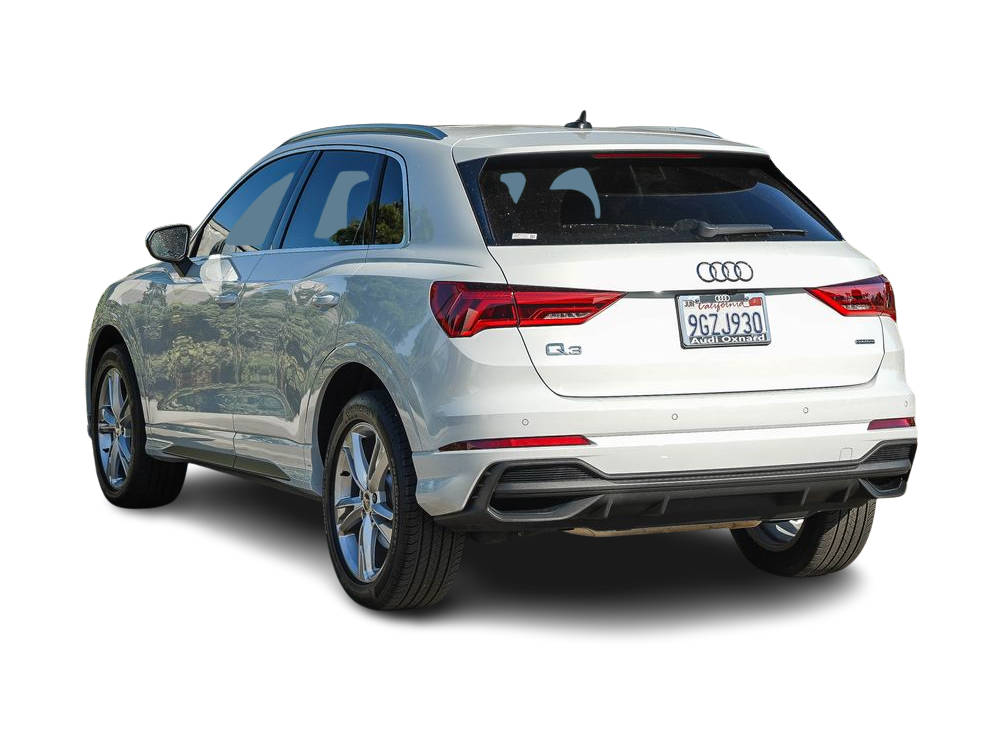 Thumbnail: 2023 Audi Q3 - 3