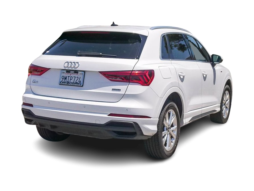 Thumbnail: 2024 Audi Q3 - 13