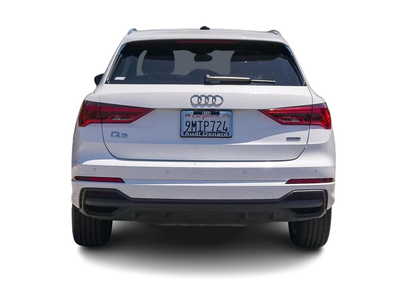 Thumbnail: 2024 Audi Q3 - 4
