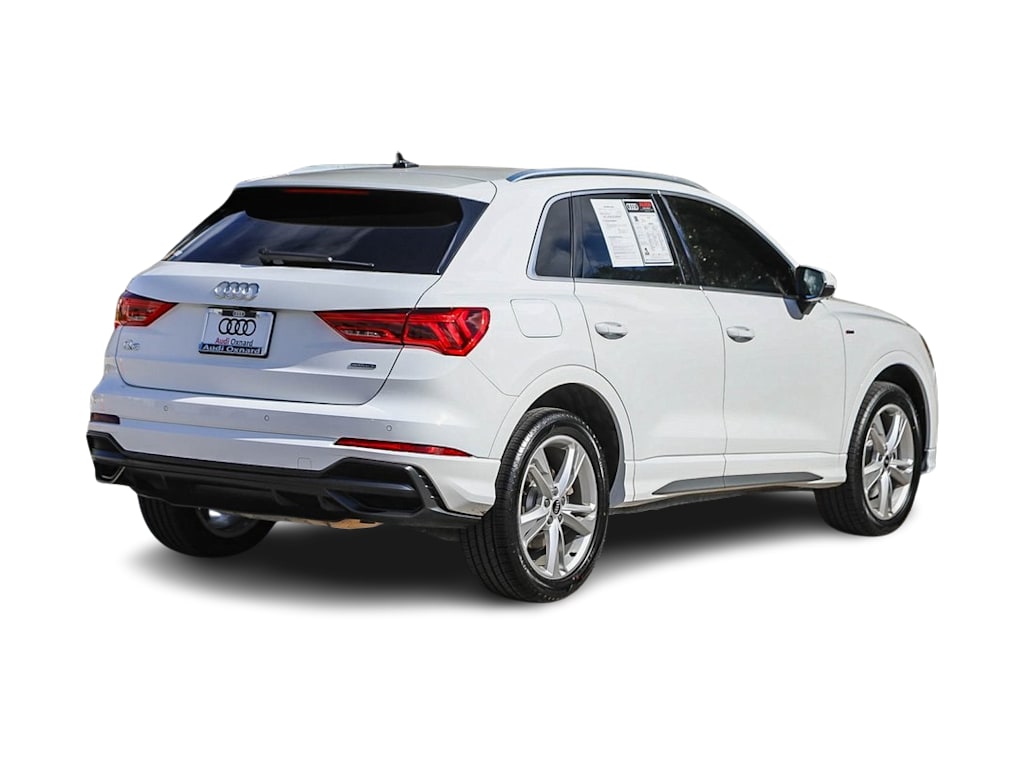 Thumbnail: 2022 Audi Q3 - 19