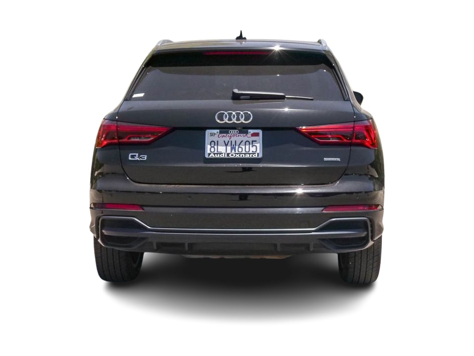 Thumbnail: 2019 Audi Q3 - 3